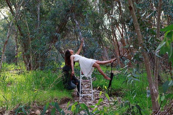 Levitation Photograhy (8)